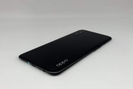 oppoa8，4+64g在找靓机能卖多少