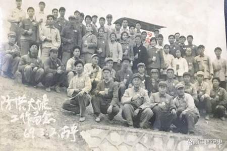 1969年初中毕业生是几月份