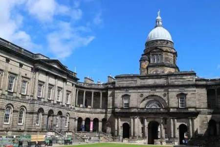 求帮助，爱丁堡大学和曼彻斯特大学选择哪一个更好