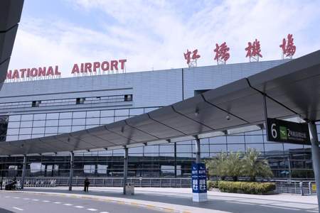 青浦区离虹桥机场比较近还是浦东机场比较近