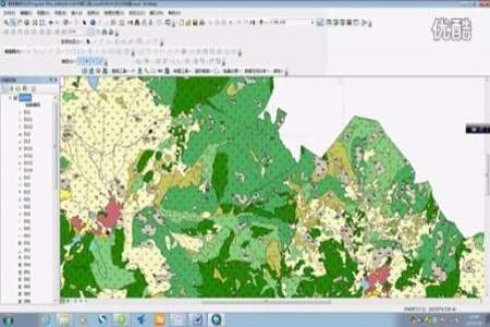 arcgis合并和融合的区别