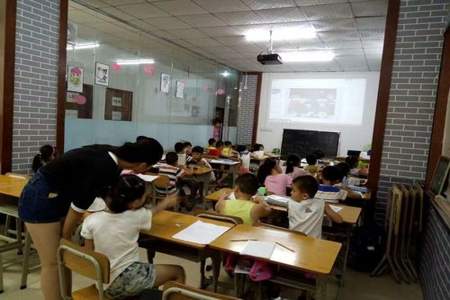 小学三四年级孩子用不用补课