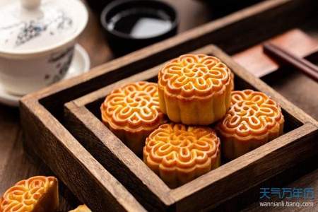 中秋节吃月饼的起源与含义