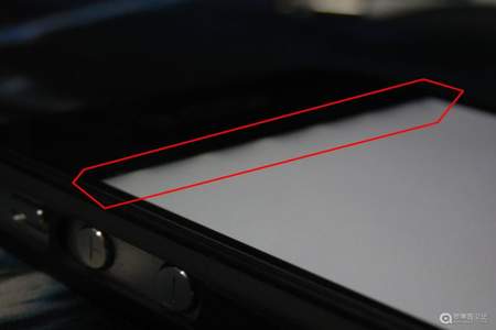 苹果手机屏幕弯曲有什么影响