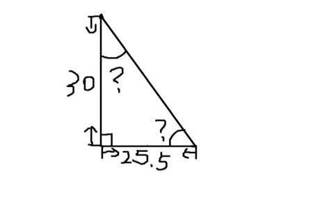 三角形中，最多能有几个锐角