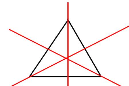 有三条对称轴的三角形一定是等边三角形吗