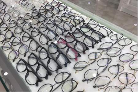丹阳戴眼镜非常便宜