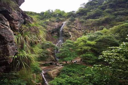 德胜岩景区重阳节人多吗