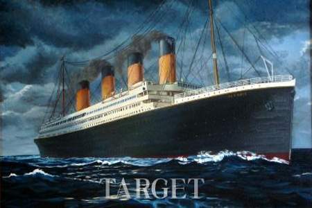 泰坦尼克号旁边的船叫什么