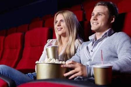 跟女生看电影选什么座位