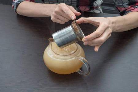 茶壶里的茶垢为什么不能洗