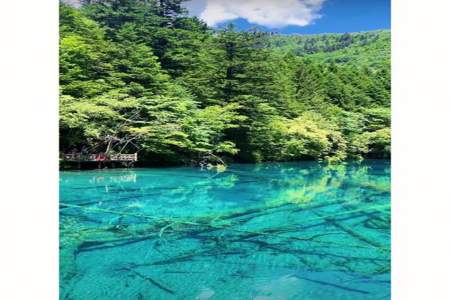 九寨沟八月天气怎么穿衣