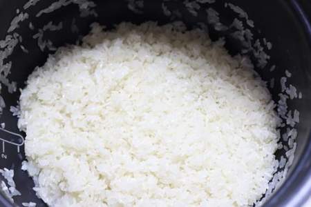 两碗大米是什么意思