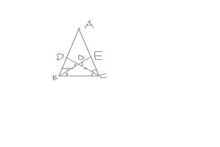 等腰三角形的两个底角是多少度，为什么