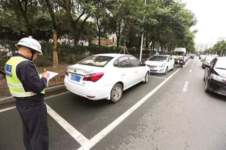 什么时候可以从左侧下车