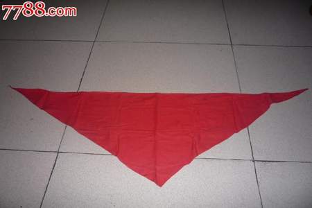 红领巾为什么是三角形的