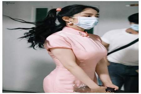 女生腿上纹s是什么意思