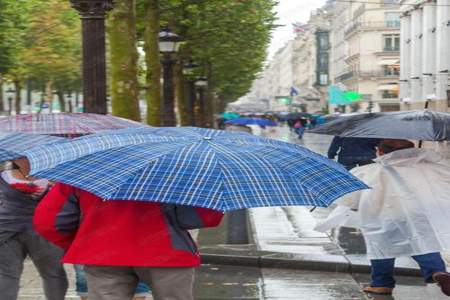 巴黎雨下是什么意思啊