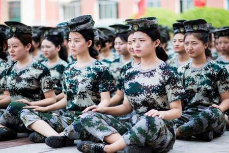 为什么大学要军训