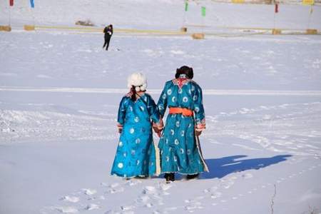 蒙古冬天穿什么衣服