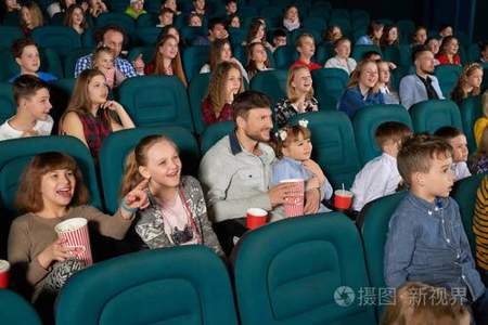 为什么要带孩子去电影院看电影