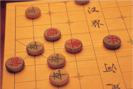 山僧对棋坐描写的是象棋还是围棋