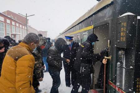 高铁暴雪会停运吗