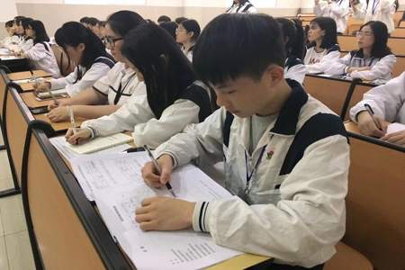 初中学生会可以优先入团吗