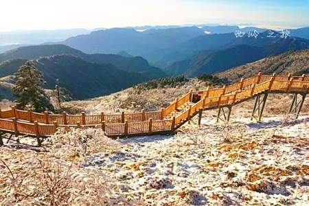 西岭雪山大飞水景区冬季开放吗